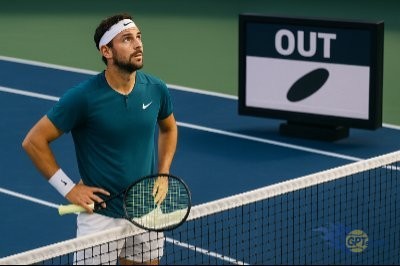 🎾 Pour ou contre le remplacement des juges de ligne par le Hawk-Eye dans les tournois professionnels de tennis ?